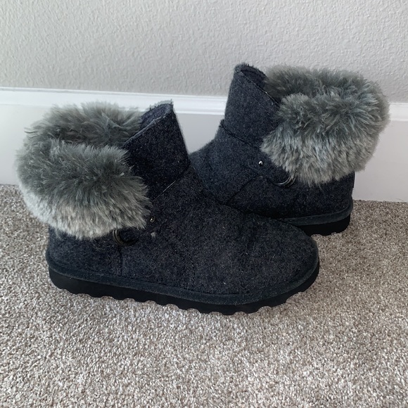 🥾 Bearpaw Booties!! 🥾 - Picture 2 of 2
